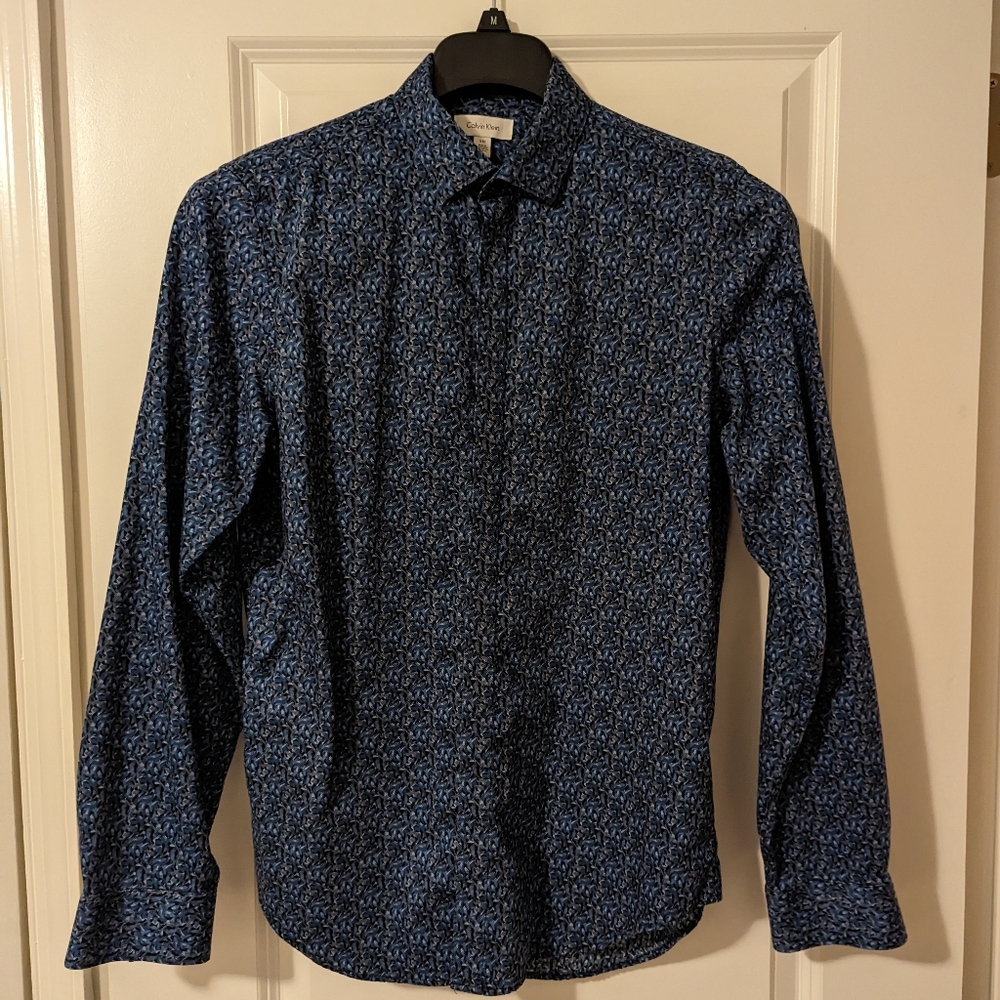 Calvin Klein dress shirt small
